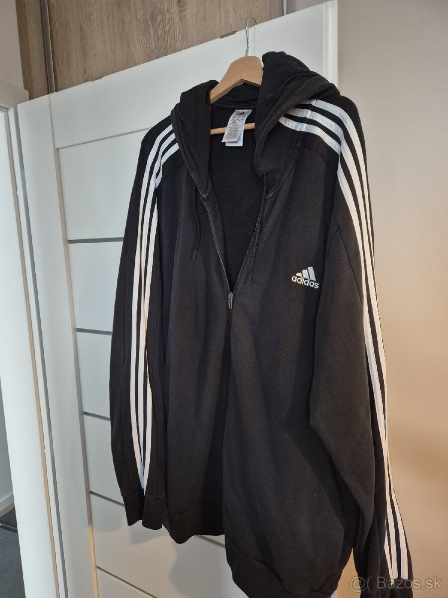 Teplakova suprava Adidas cierna 3XL