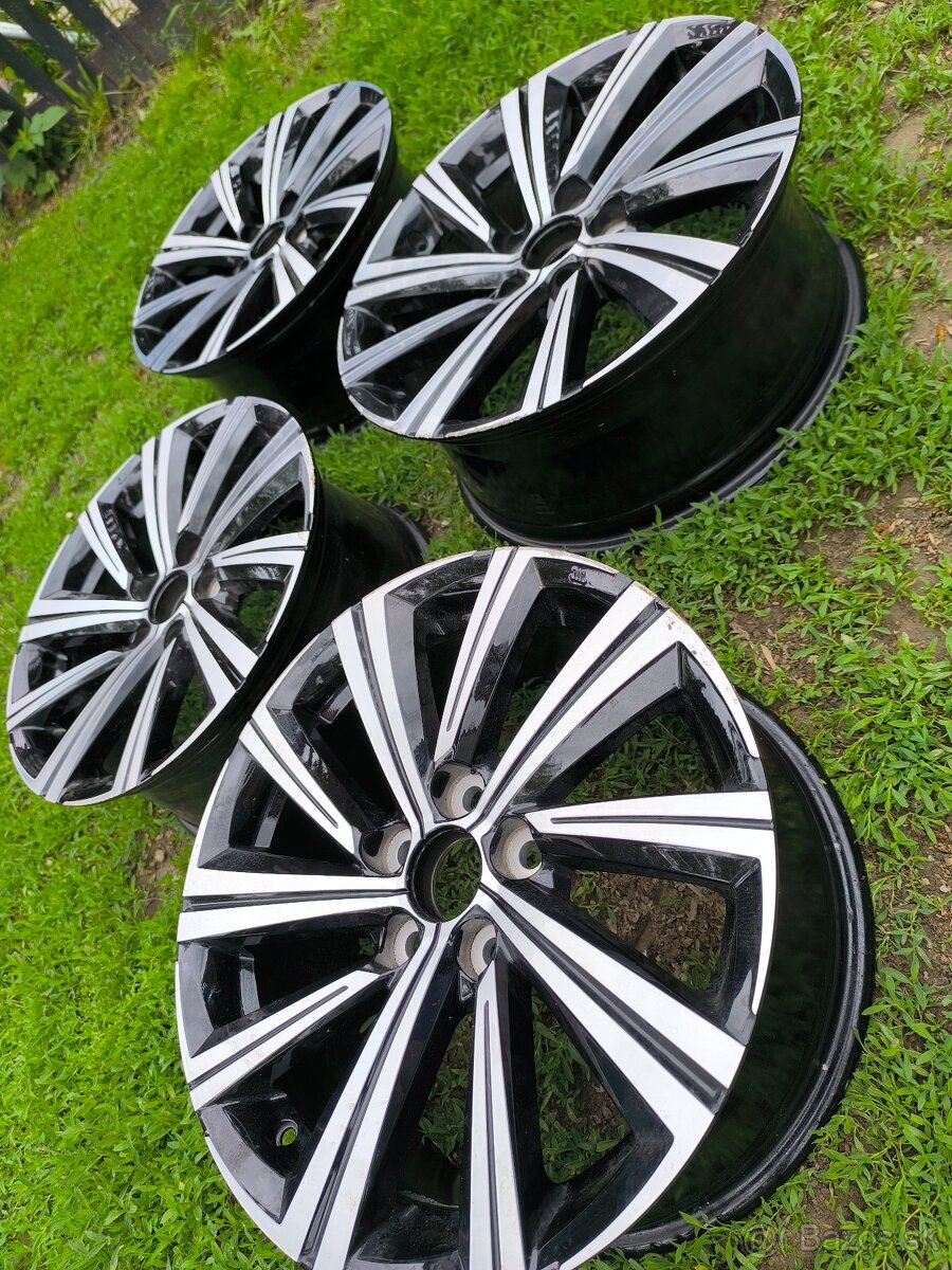 Hliníkové disky Toyota Corrola 7x17 5x114.3