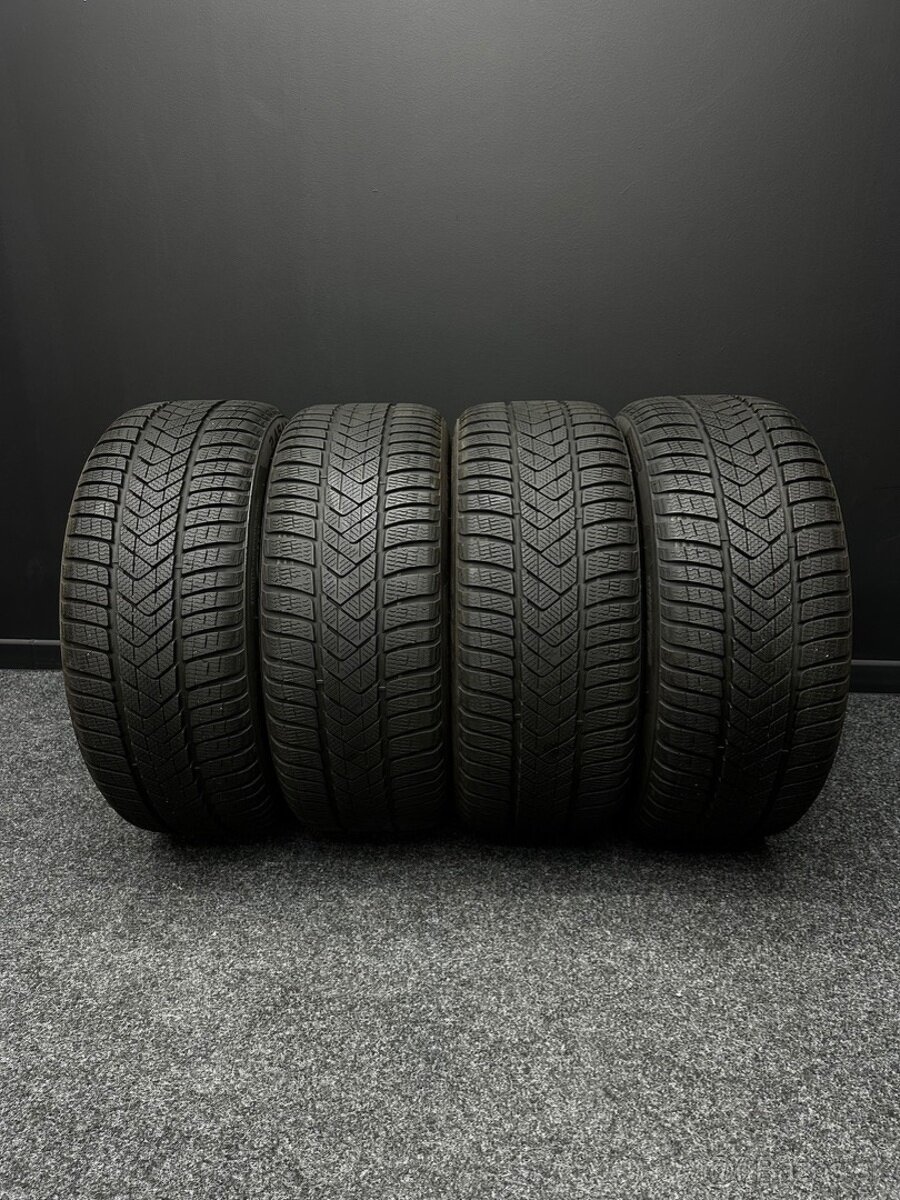 Sada pneu Pirelli 245/45/18 96V