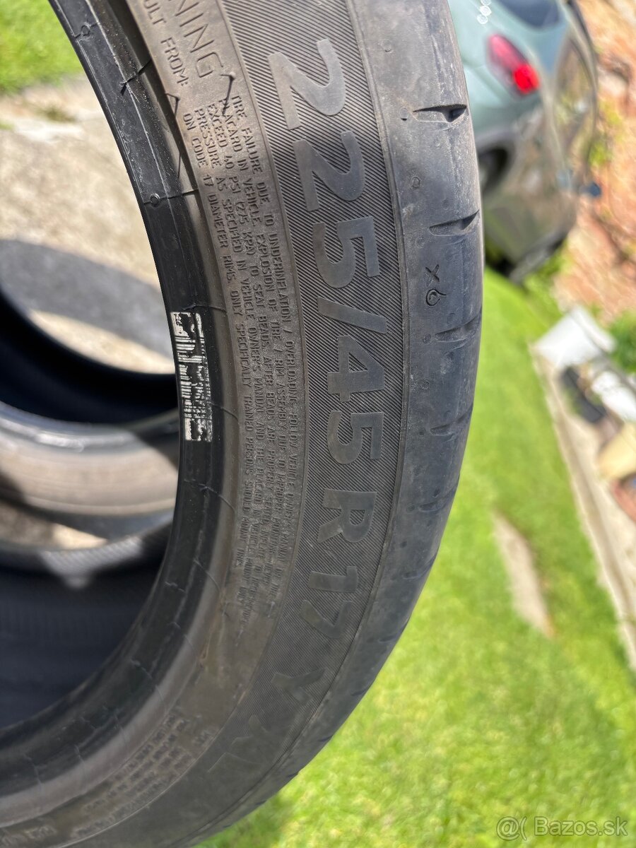 Continental 225/45 R17 Y XL