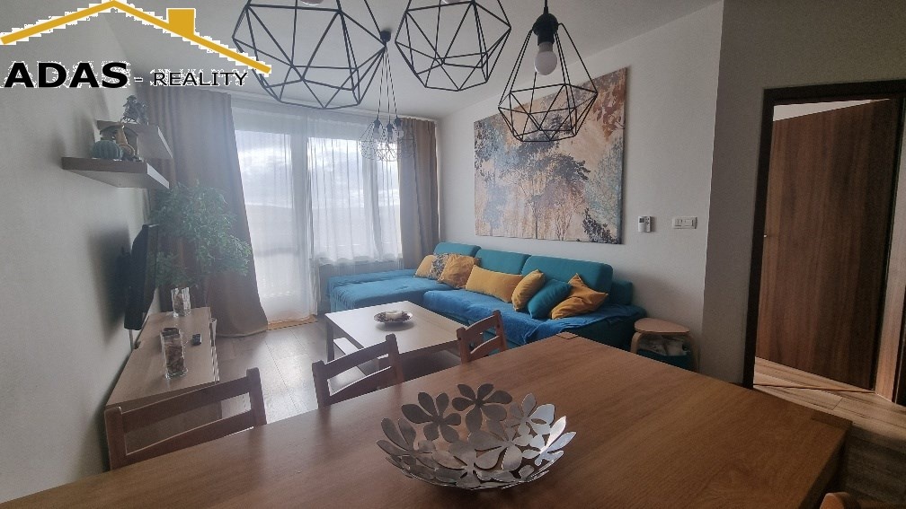 Ponúkame na predaj 3-izbový byt v apartmánovom dome