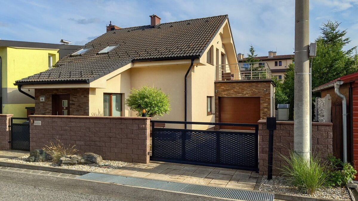 5 izbový rodinný dom v Matejovciach, kompletná rekonštrukci