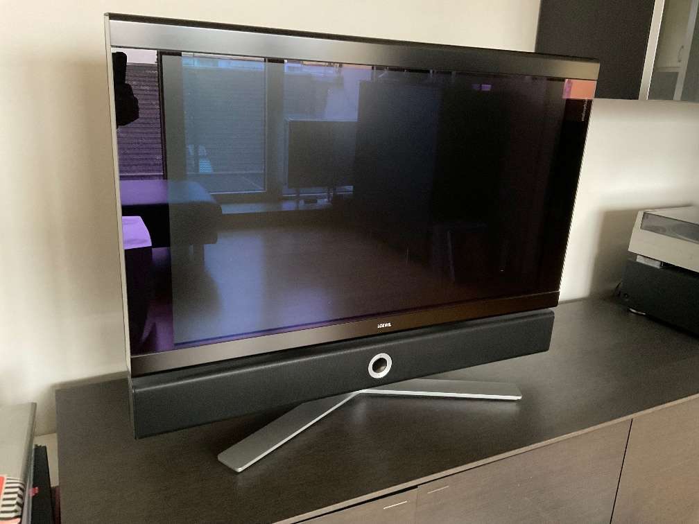 TV Loewe 32