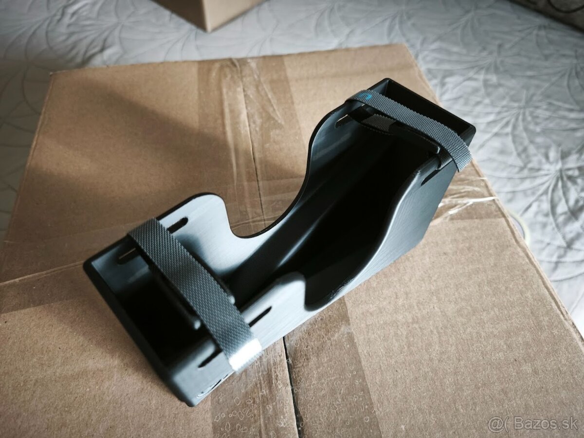 Kryt sondy Garmin Panoptix™ LVS32 a LVS34
