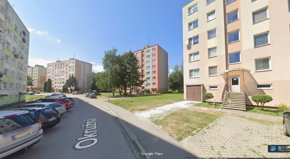 3izbovy byt na Okružnej ulici v Handlovej