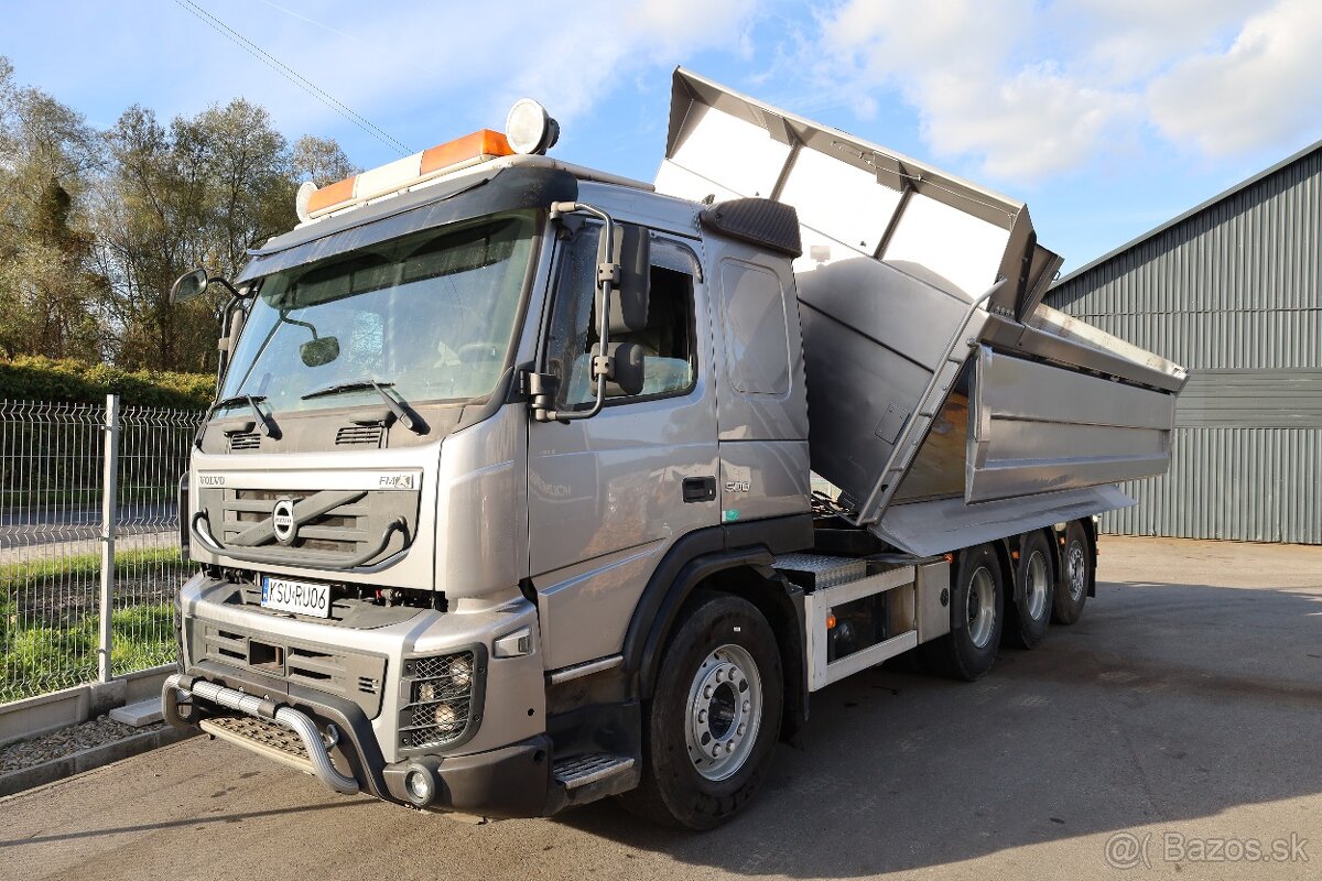Volvo FMX 500 Strieborný
