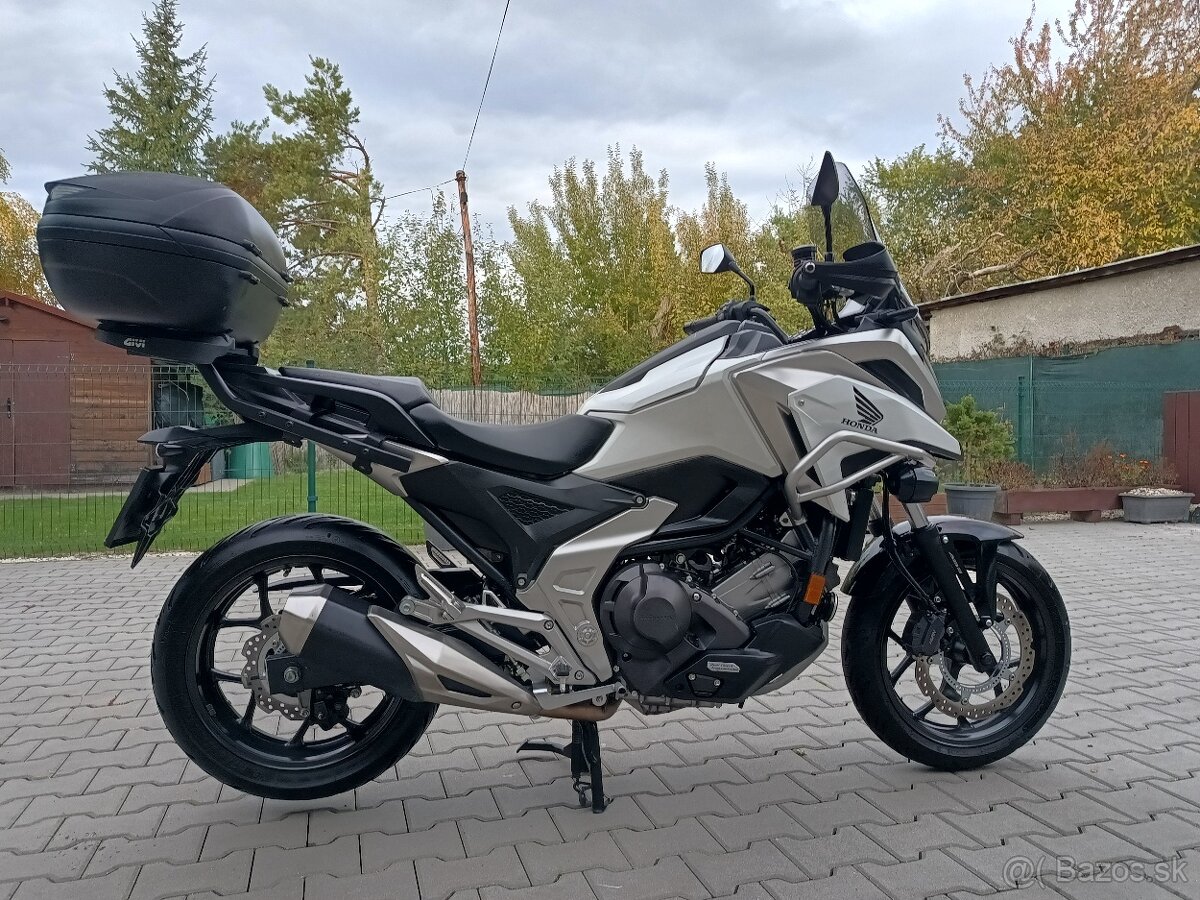 HONDA NC 750X DCT