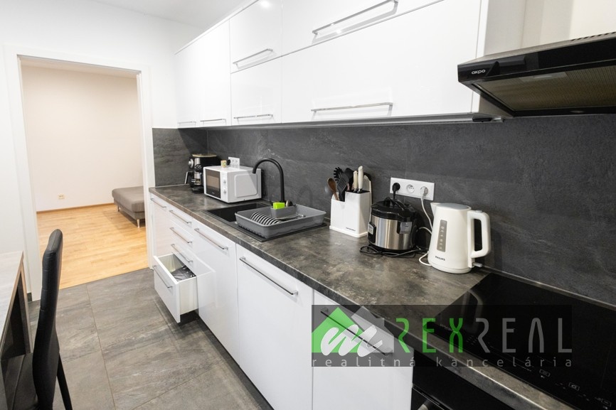 Predaj 3 izbového bytu, Lučenec.