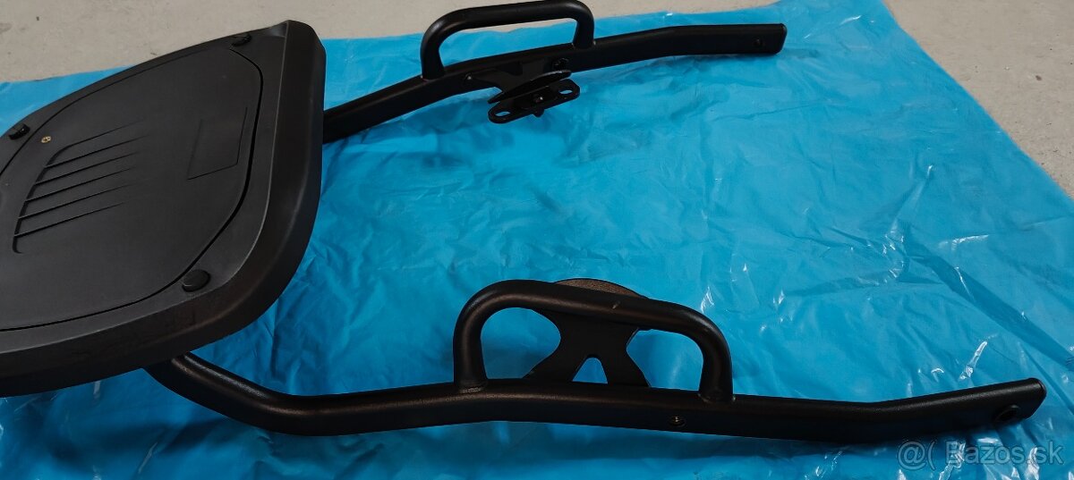 Honda VFR 800 FI nosič kufra