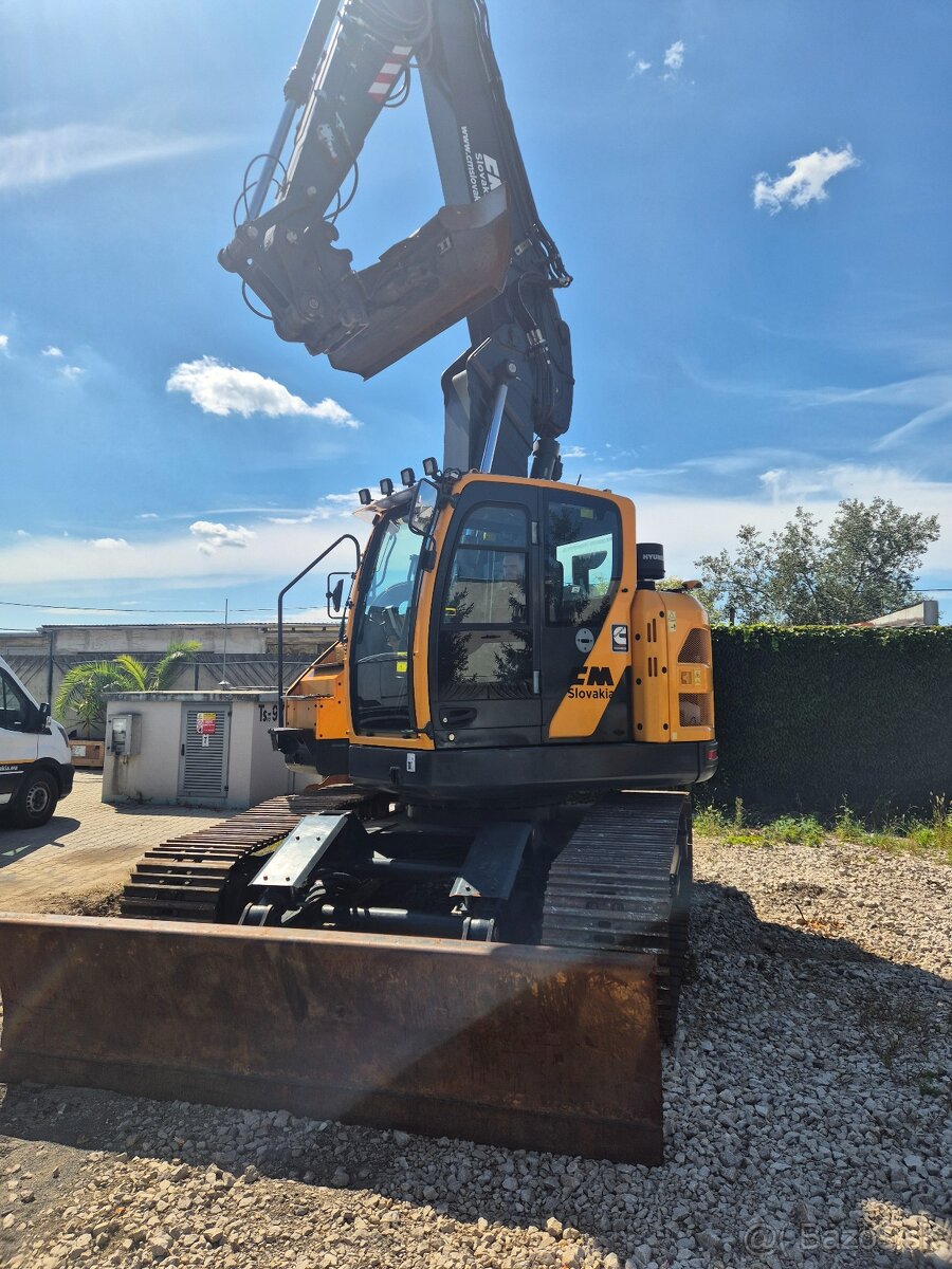 Bager Hyundai HX235ALCR 25 ton,