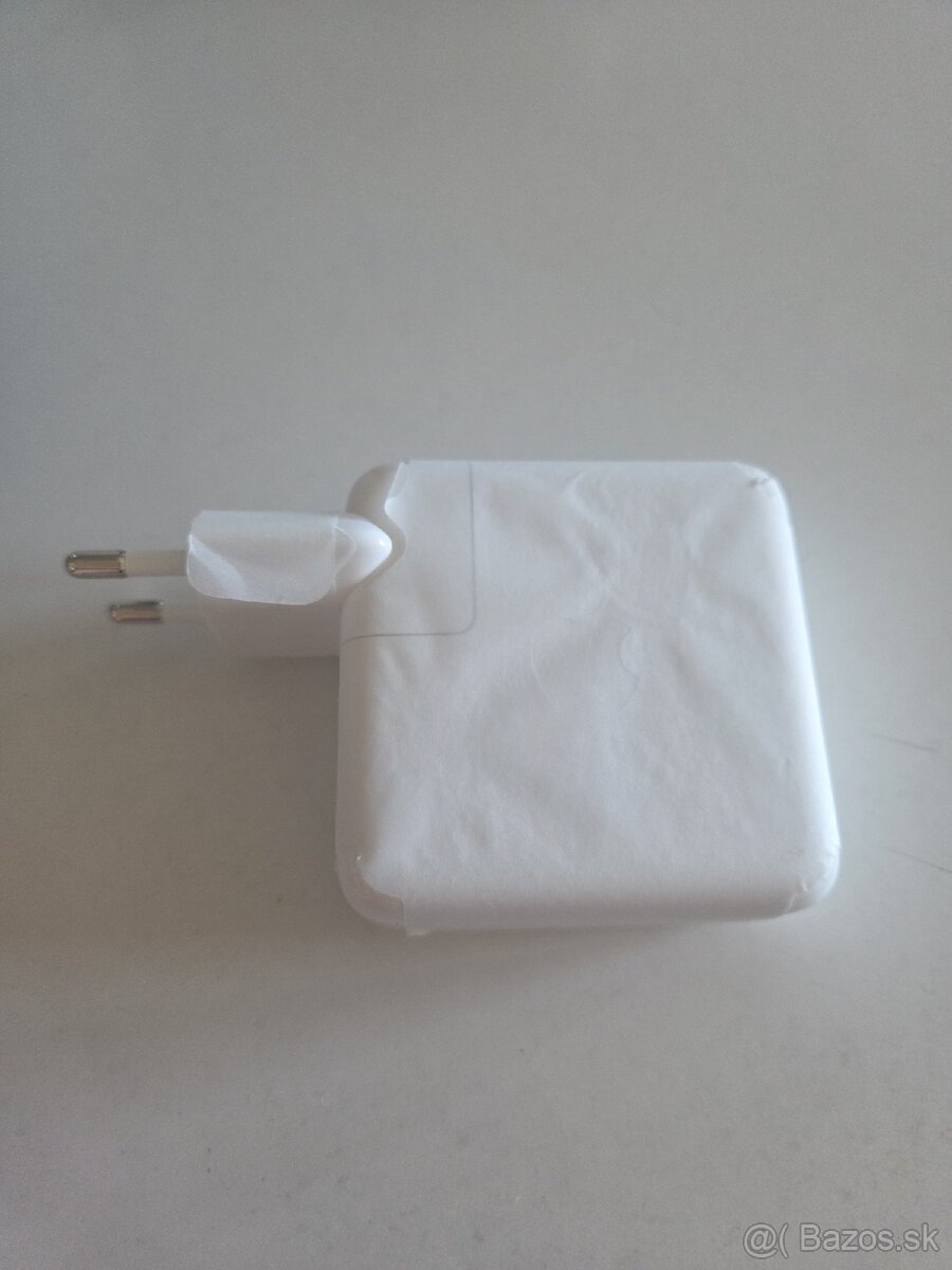 Apple 70 W USB-C napájací adaptér