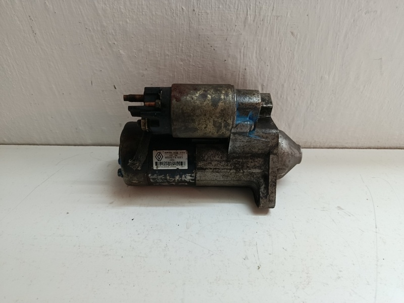 starter renault scenic 2 8200306595 30€