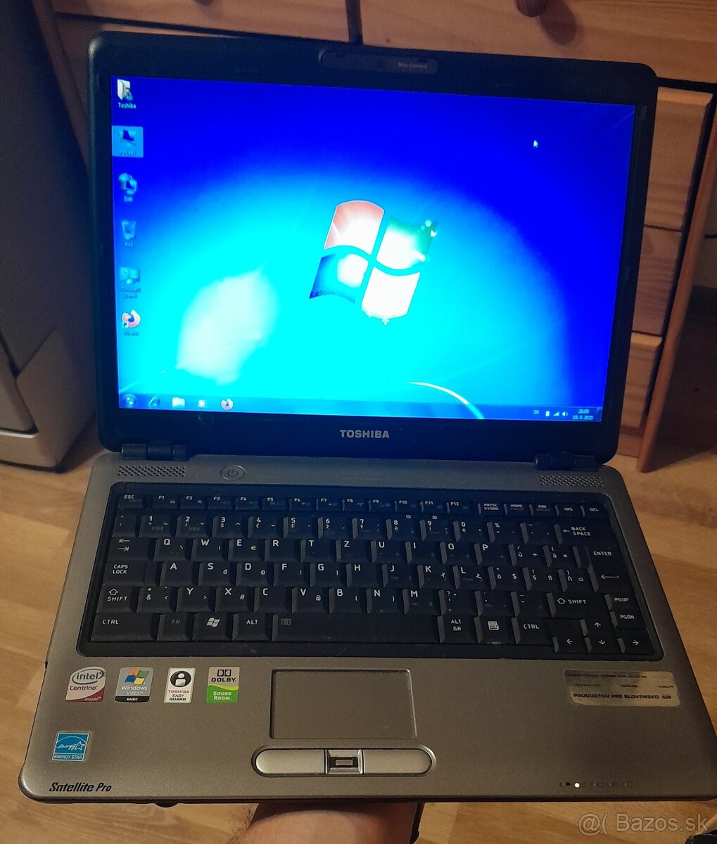 Toshiba U400