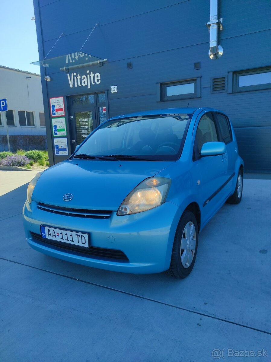Daihatsu Sirion 1,3benzín Automat