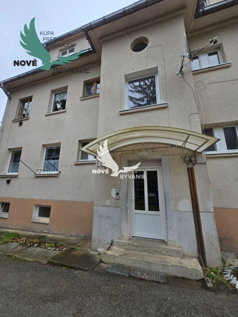 Tehlový 2 izbový byt na predaj - Podbrezová