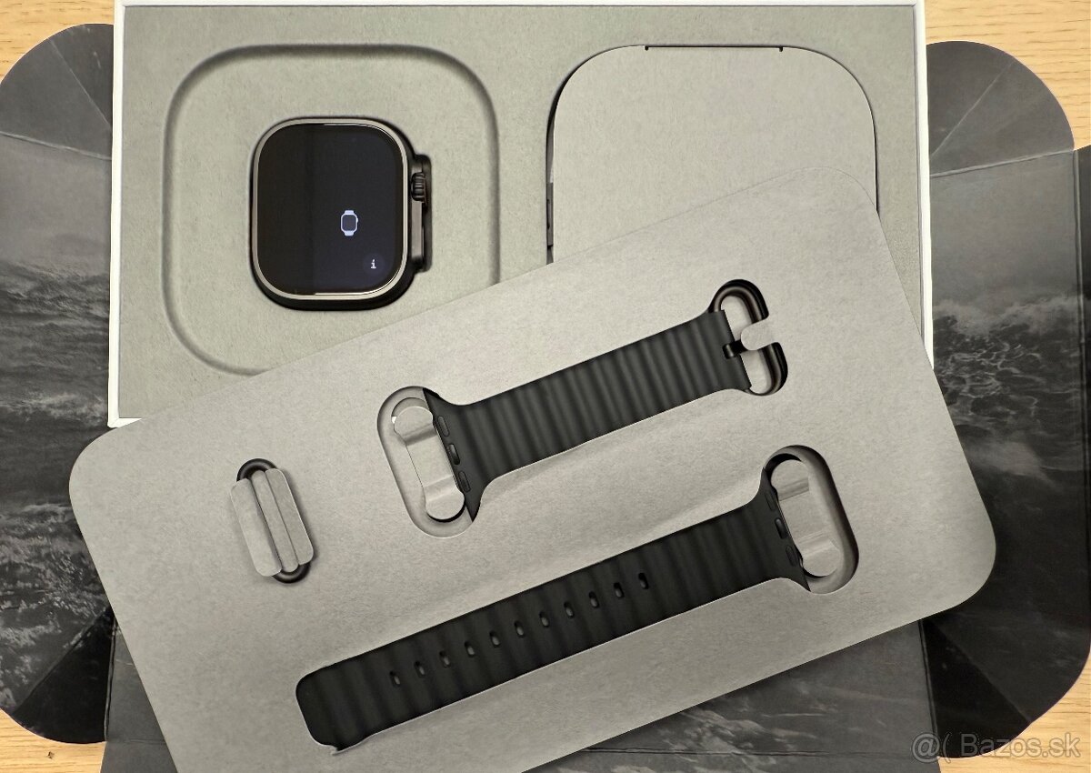 Apple Watch Ultra 2 GPS + Cellular 49mm Black Titanium Case