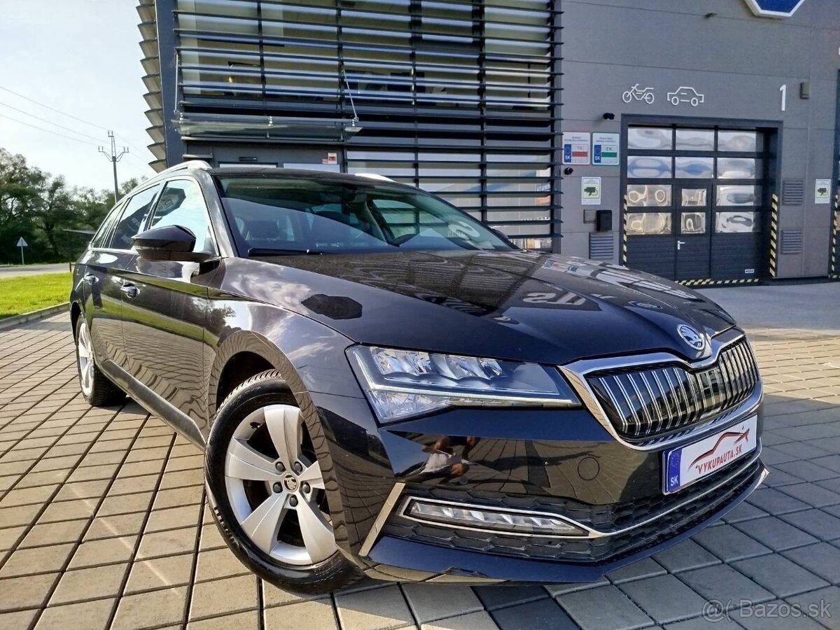 Škoda Superb Combi Business 1.4 TSI PHEV 218K