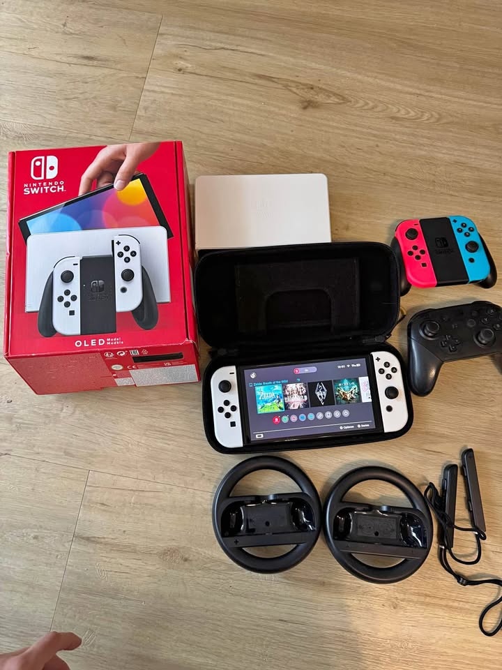 Nintendo Switch OLED + príslušenstvo