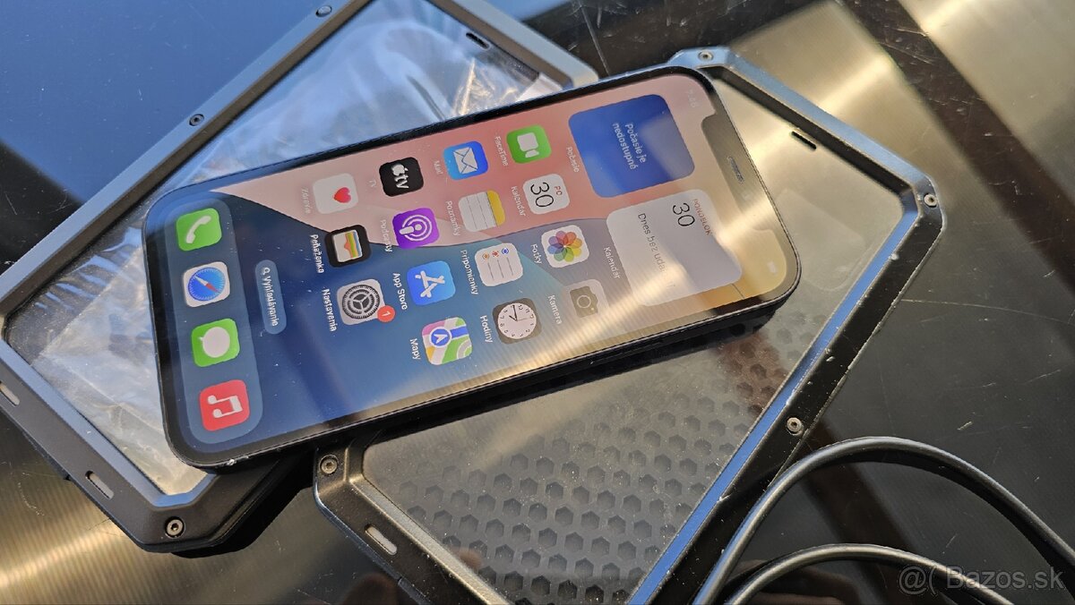 Predám apple Iphone 12 128gb
