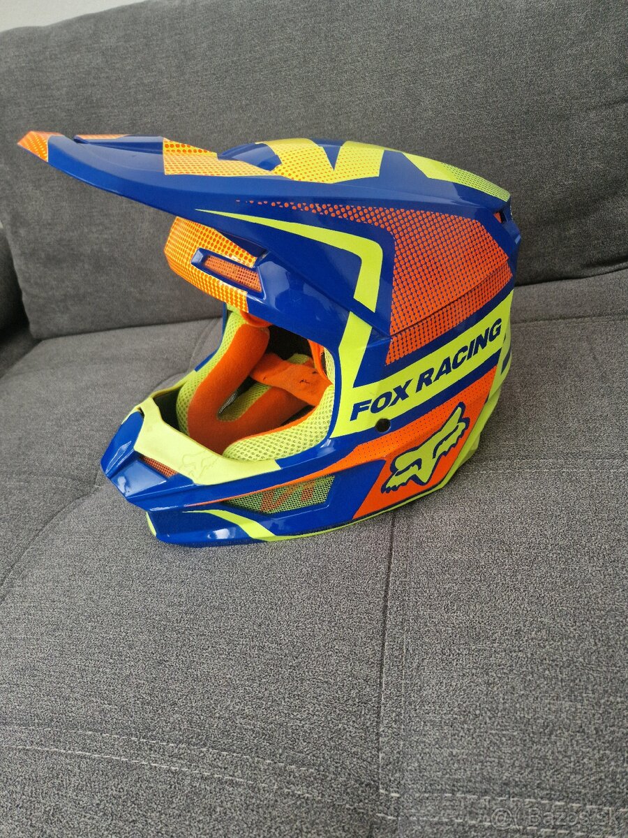 Predám výstroj na motocross