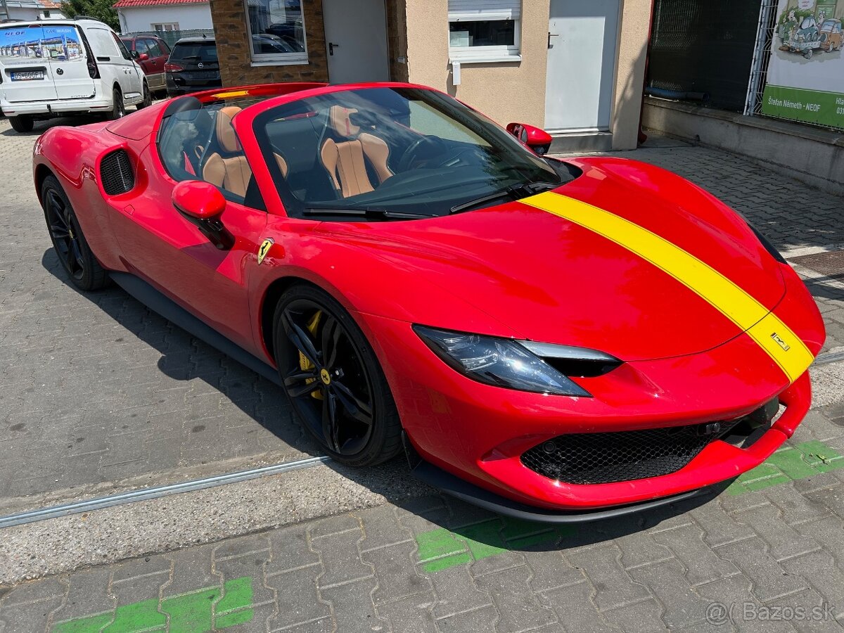 Ferrari 296 GTS ROSSO CORSA DS LIFT