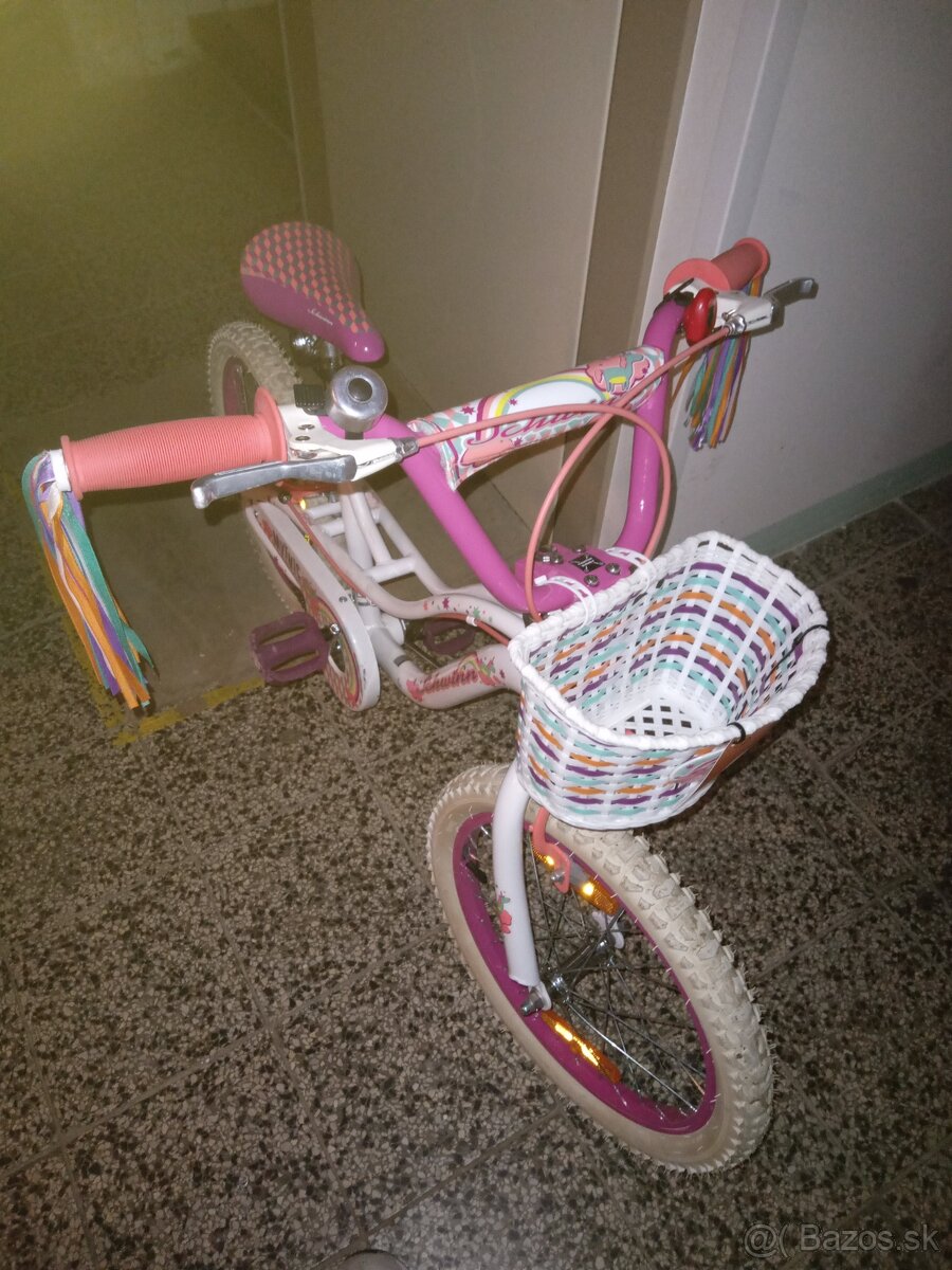 Predám detský dievčenský bicykel.