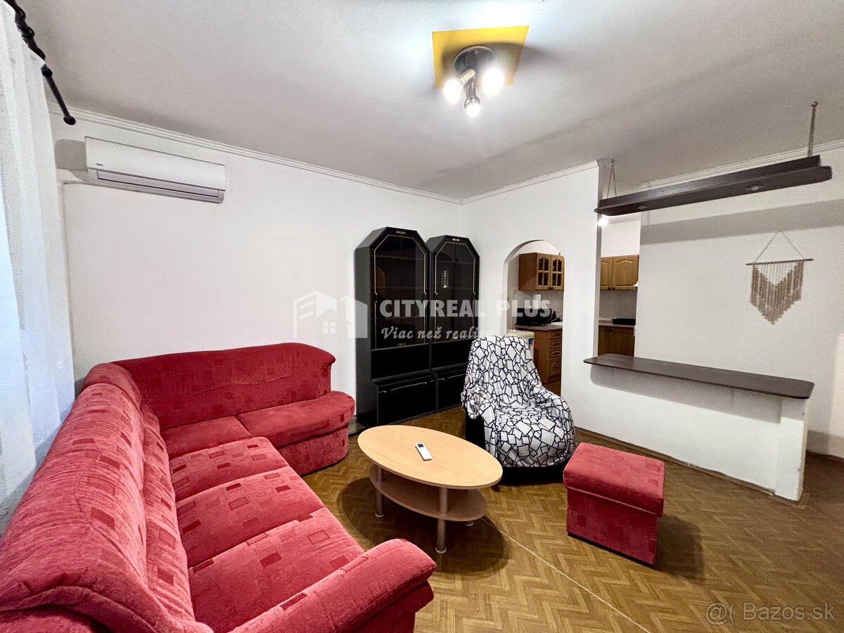 Ponúkame Vám na prenájom čiastočne zariadený, 2 izbový byt v