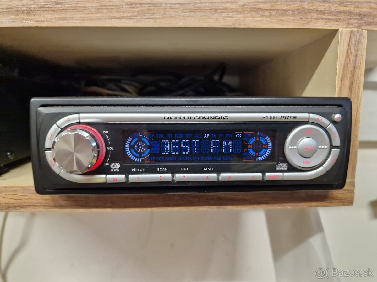 Delphi Grundig S1000