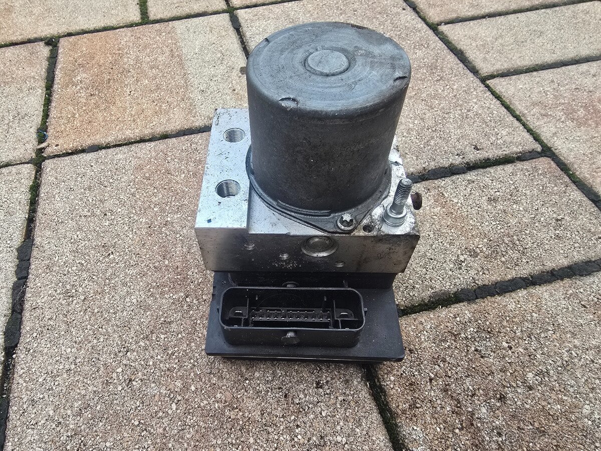 ABS kocka Citroen Peugeot