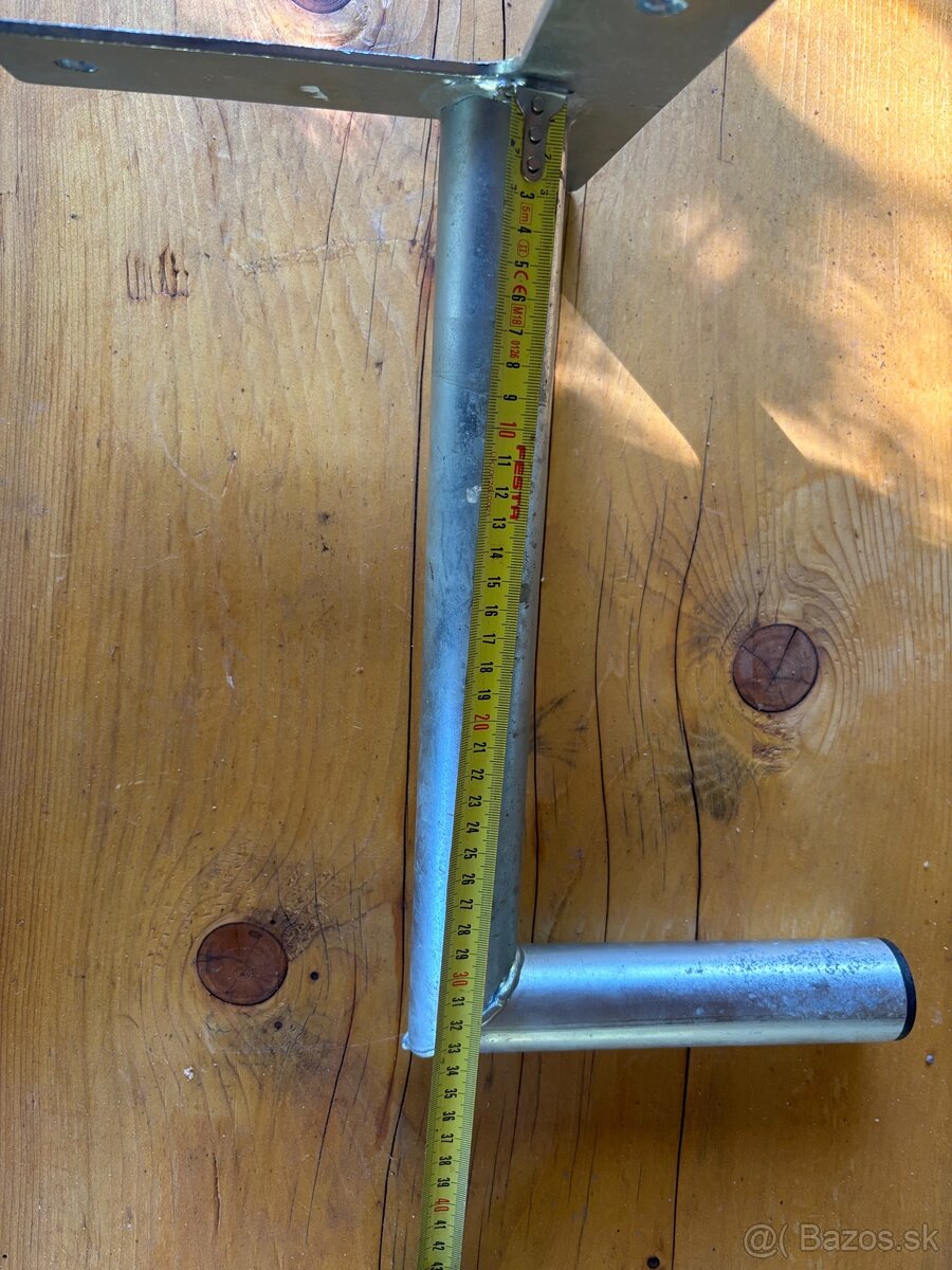 Drziak , konzola antena