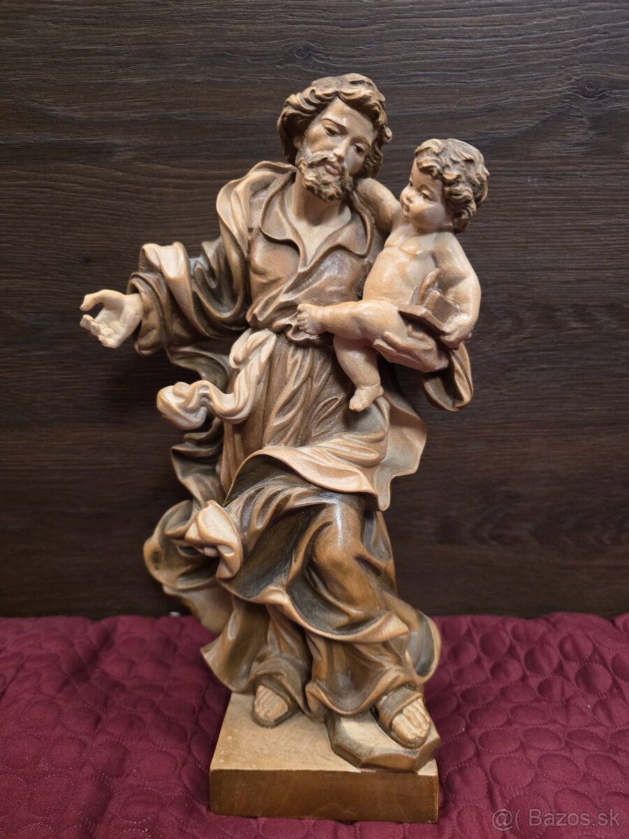Drevená socha Jozef s Ježišom