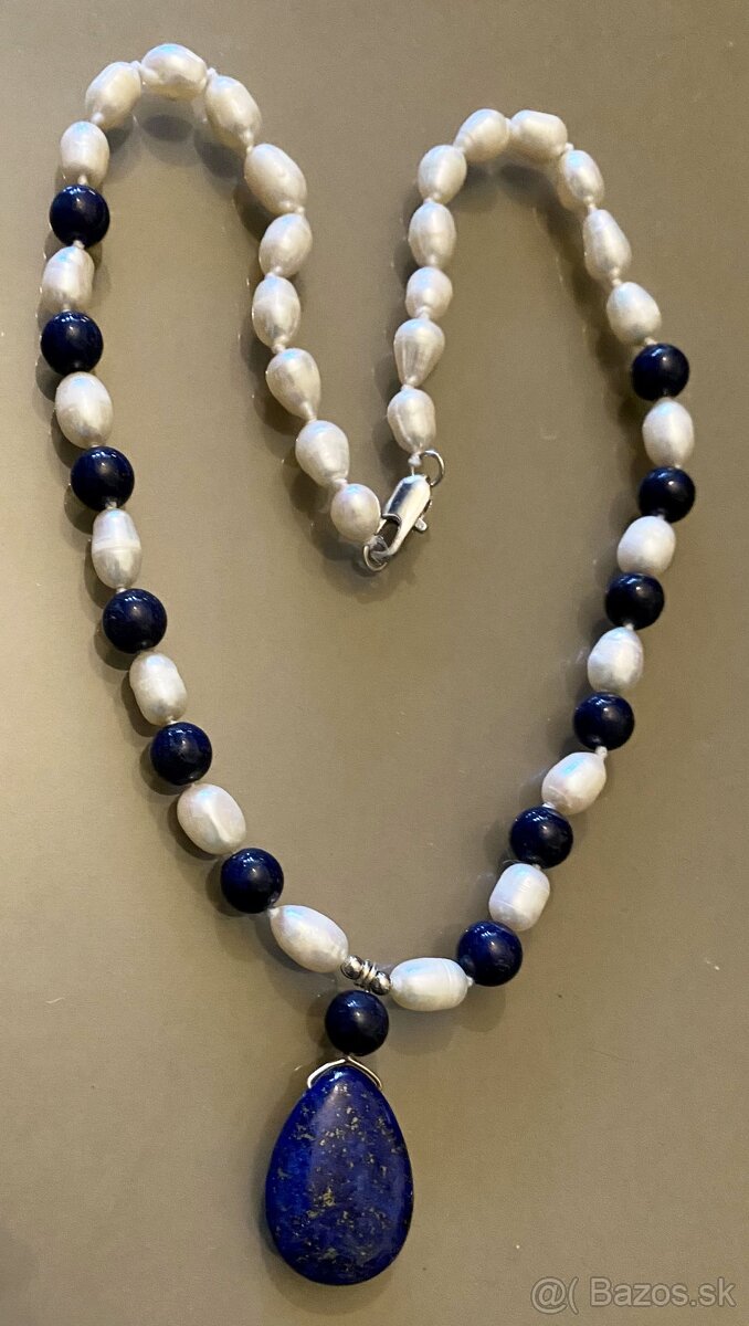 Náhrdelník z pravých perál 7-8 mm a lapis lazuli