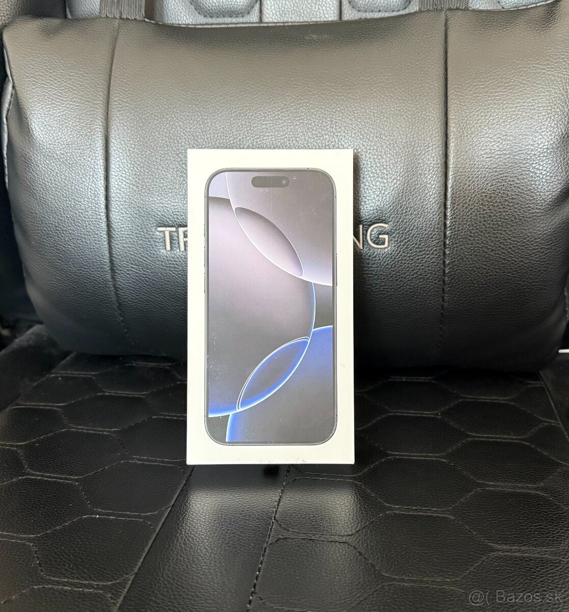 iphone 16 pro black titanium 128GB novy