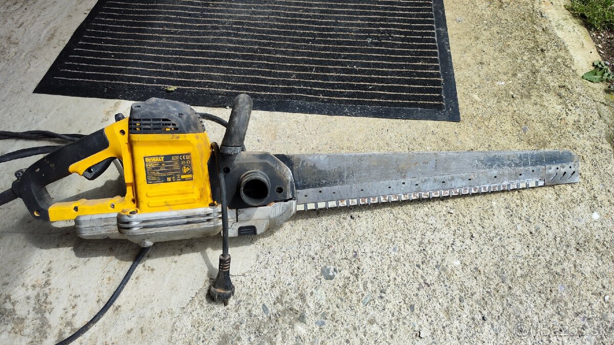 Predám pílu Dewalt aligator DWE397