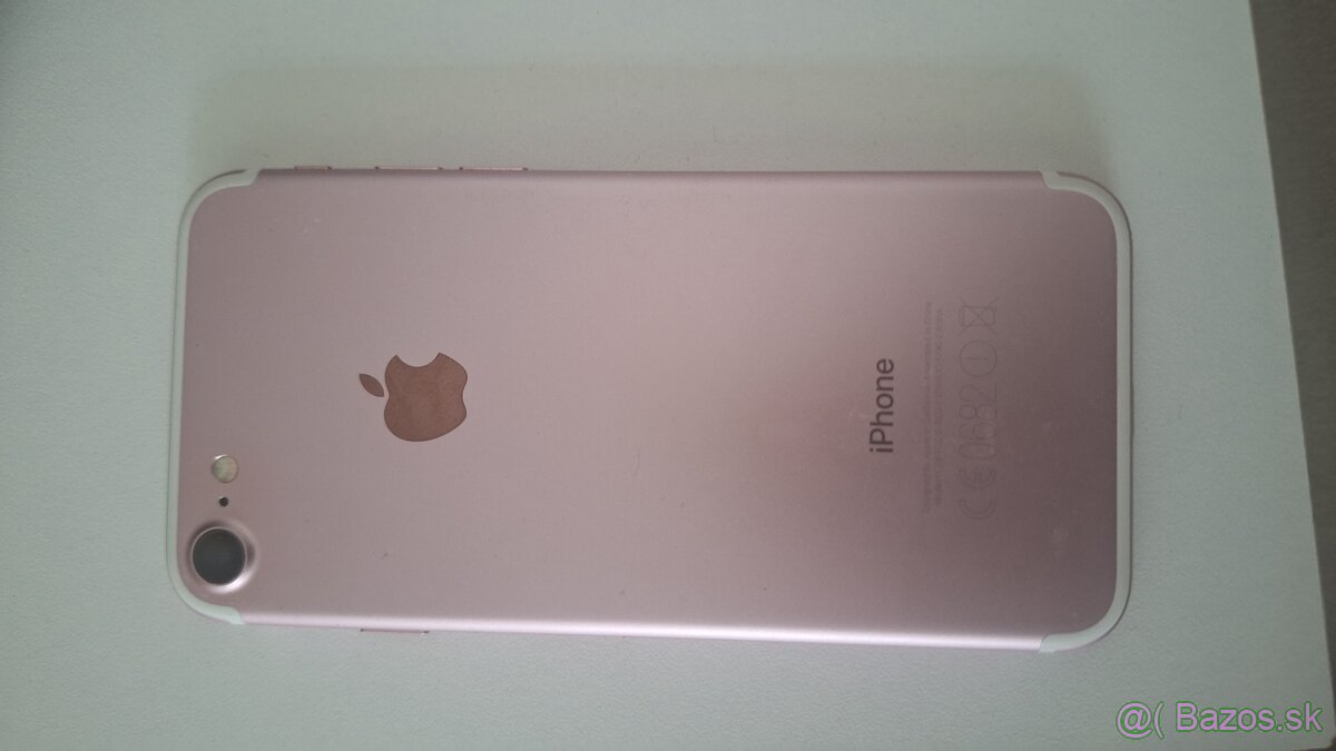 Predám/Vymením Iphone 7 128GB ROSEGOLD