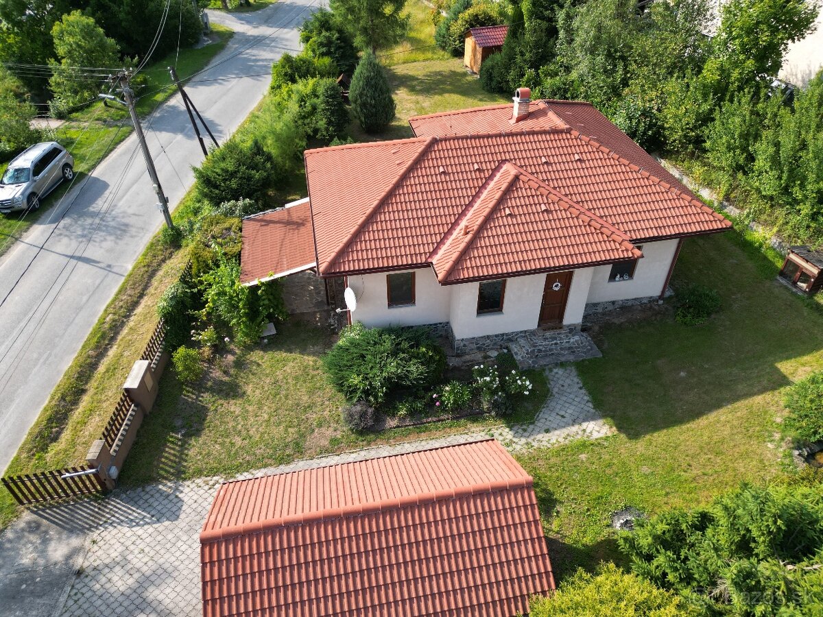 REZERVOVANÉ - Bungalov s veľkým pozemkom 1103m² Rudina