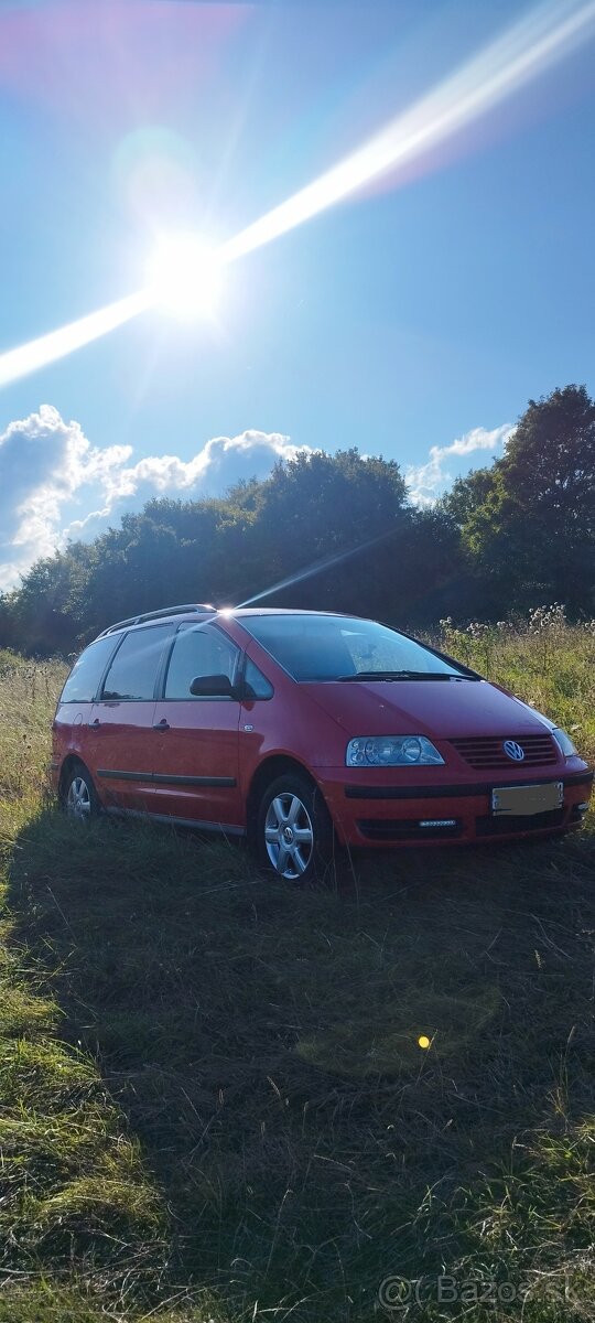 Predám Wolkswagen Sharan Van 2003