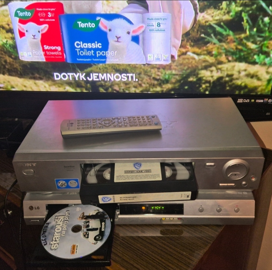 DVD rekordér / VHS videorekordér Sony