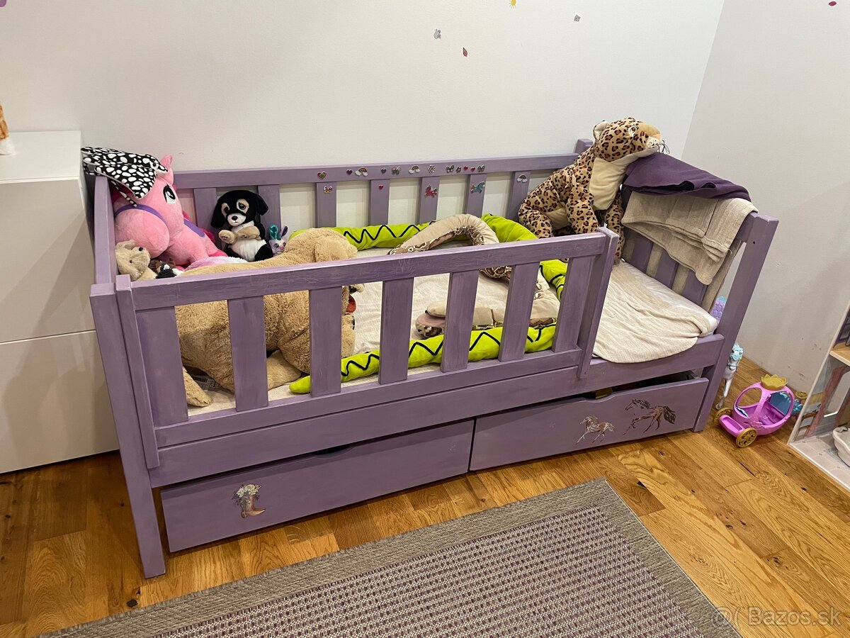 Detska posteľ z masívu