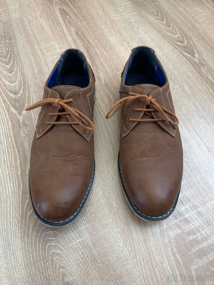 Pánske elegantné topánky