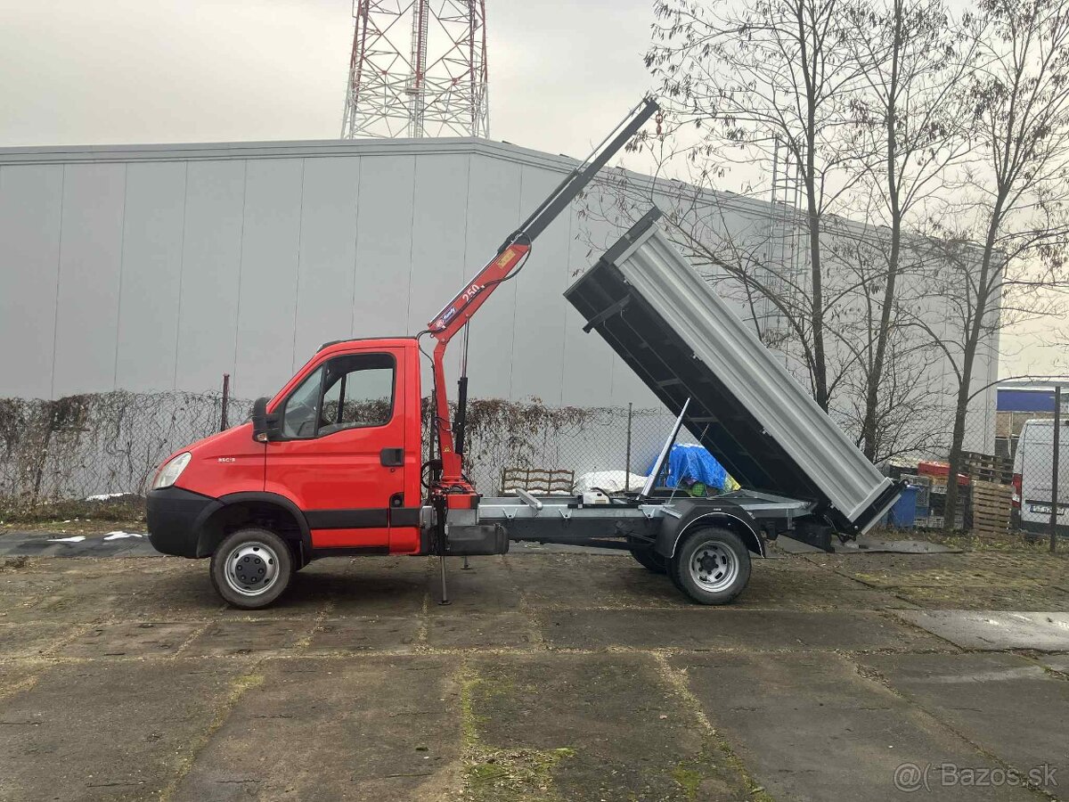Iveco daily 35C15 3stranný sklapač s hydraulickou rukou 1,7t