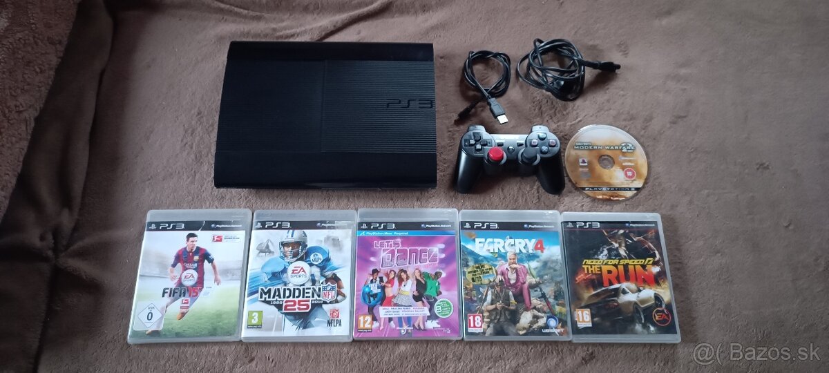 Ps3 super slim s hrami