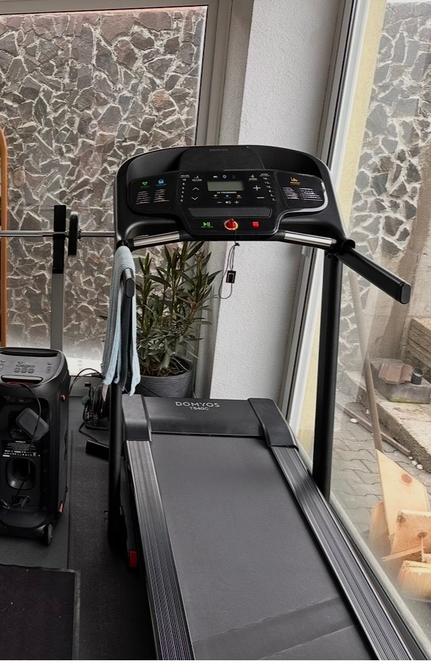 Bežecky pas Domyos T540