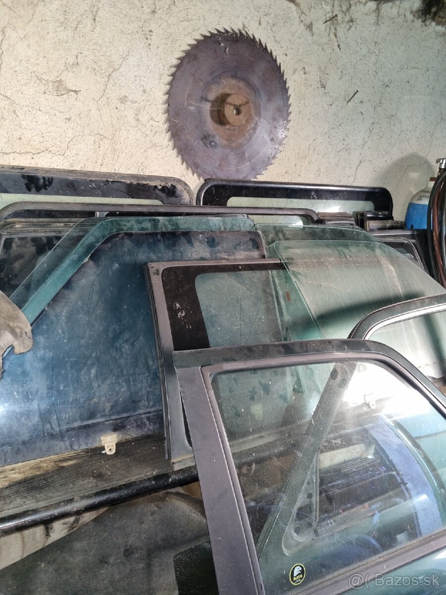 Okna nissan patrol y60/y61