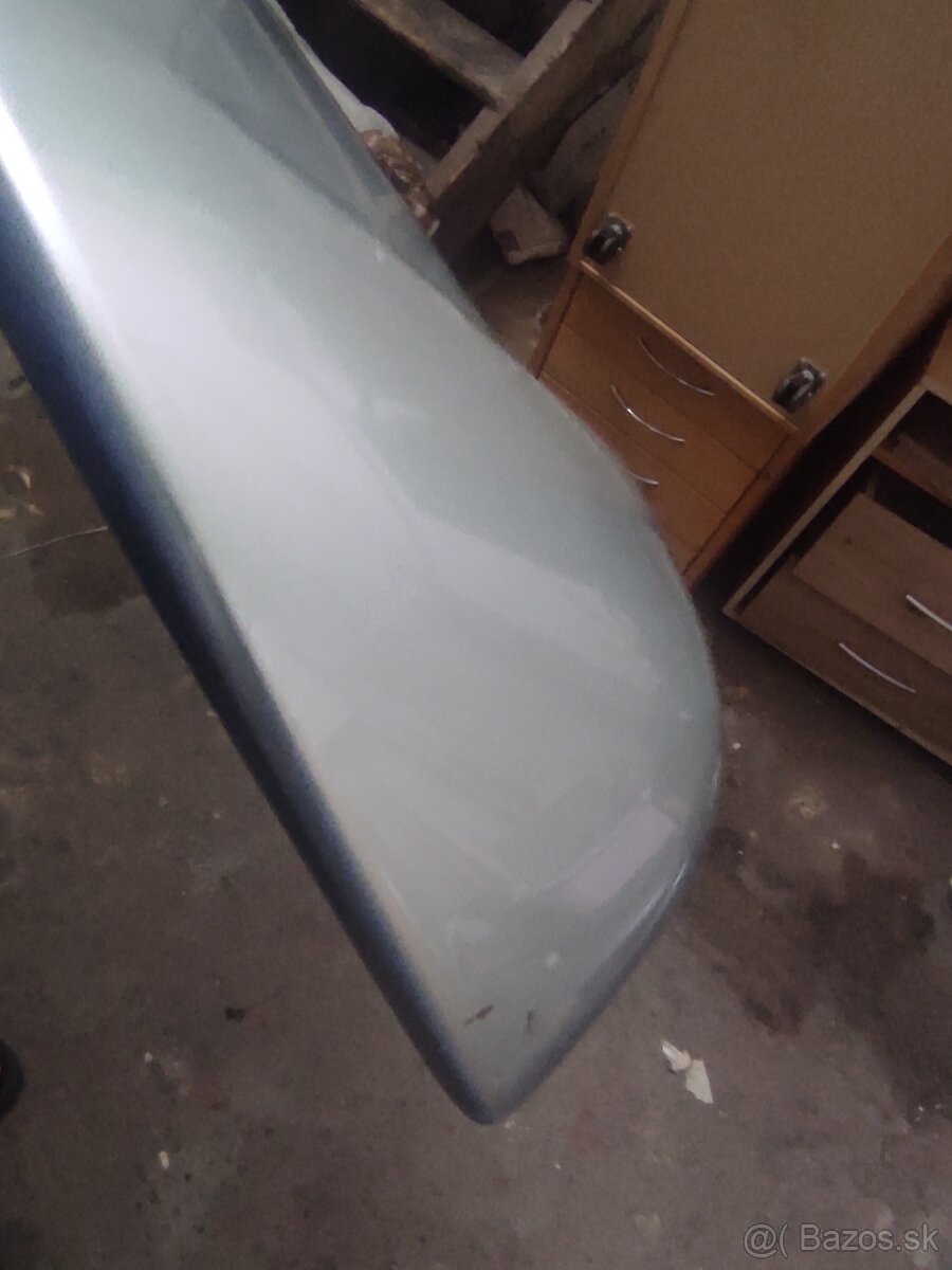 Predám nárazník Mazda 6