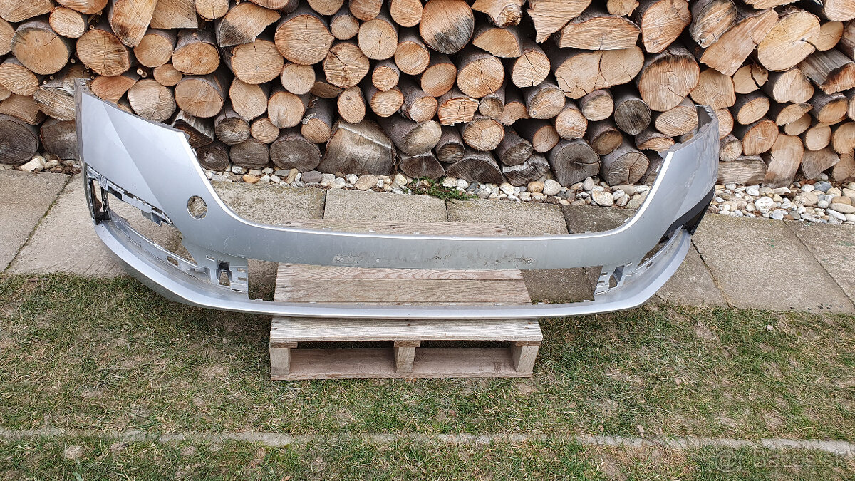 predný nárazník a P blatník octavia IV