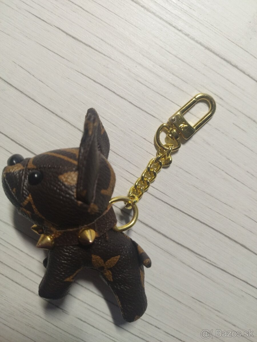 Predávam Louis Vuitton psa klučenka