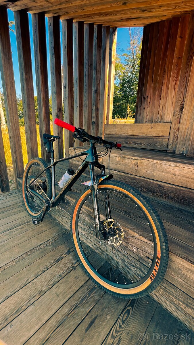 Karbónový XC hardtail Orbea Alma M50
