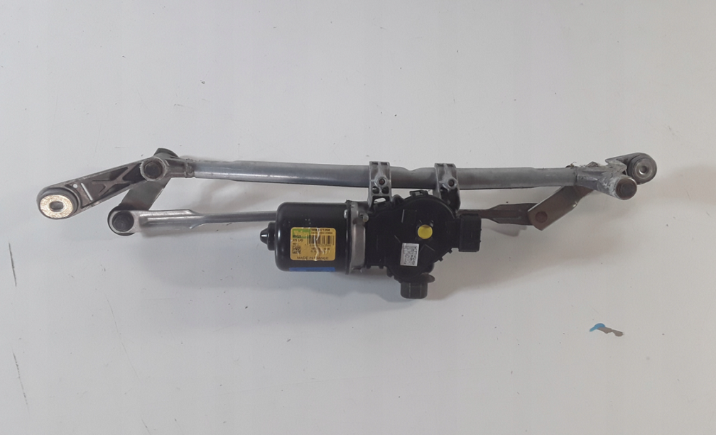 Motorček stieračov predný Renault Megane IV W000037156