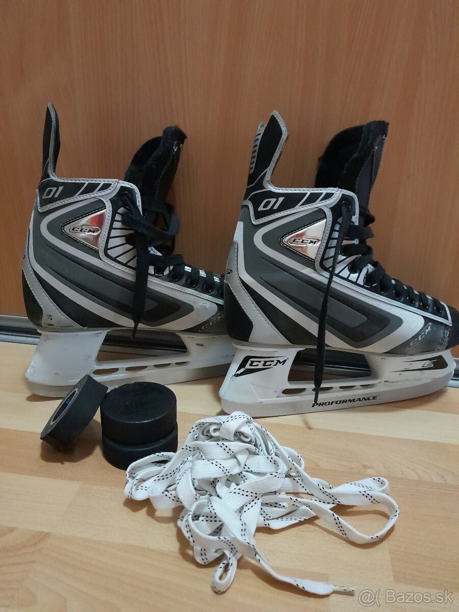 Hokejove korcule CCM 01 Pro